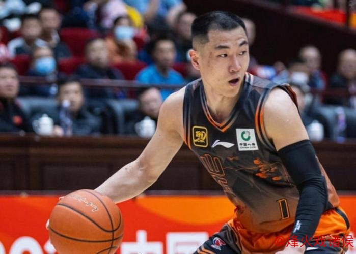 上海豪取十连胜力挫北控 高诗岩三双助山东击败天津